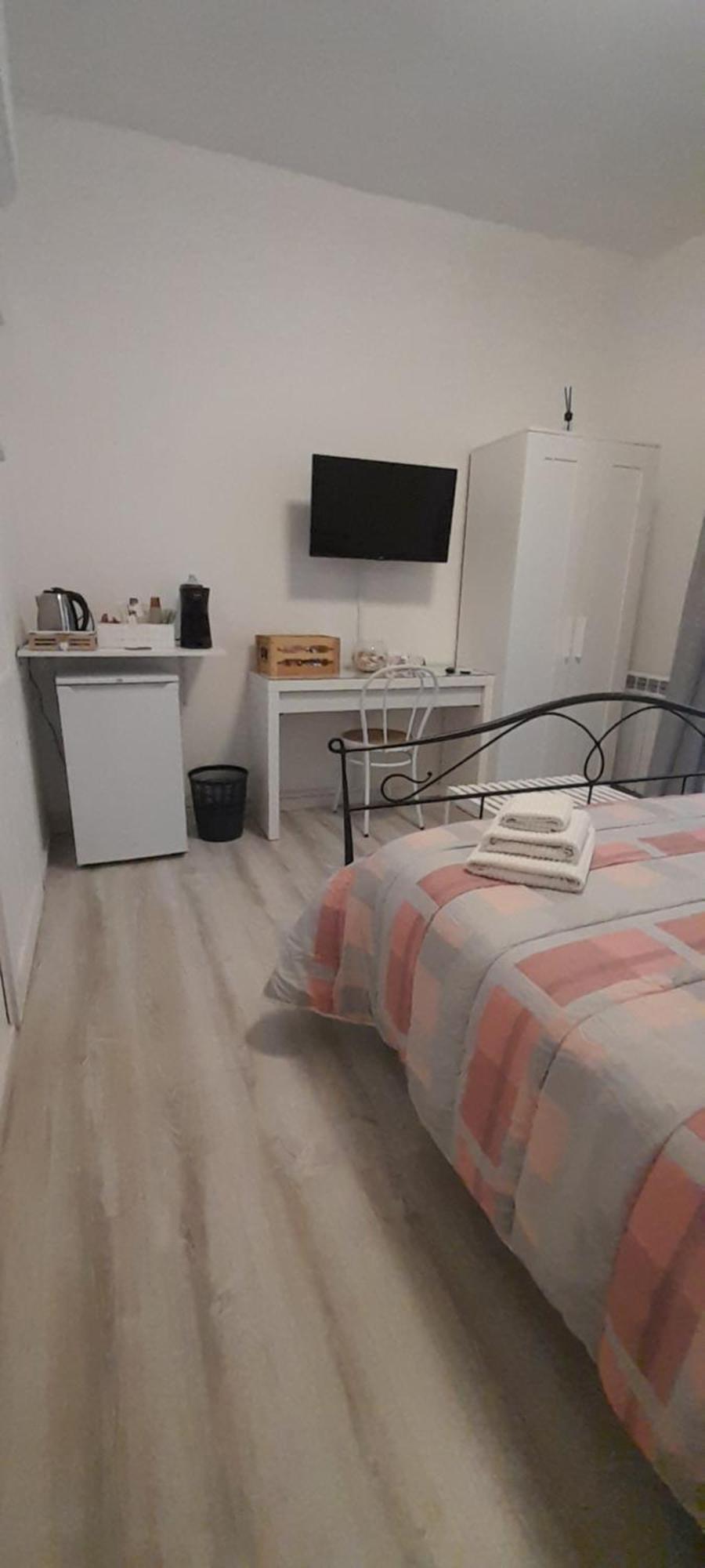Margherita Guest House 奧爾比亞 外观 照片